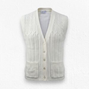 80s Vintage Cream Cable Knit Sweater Vest Button Front Grandmacore Size Small